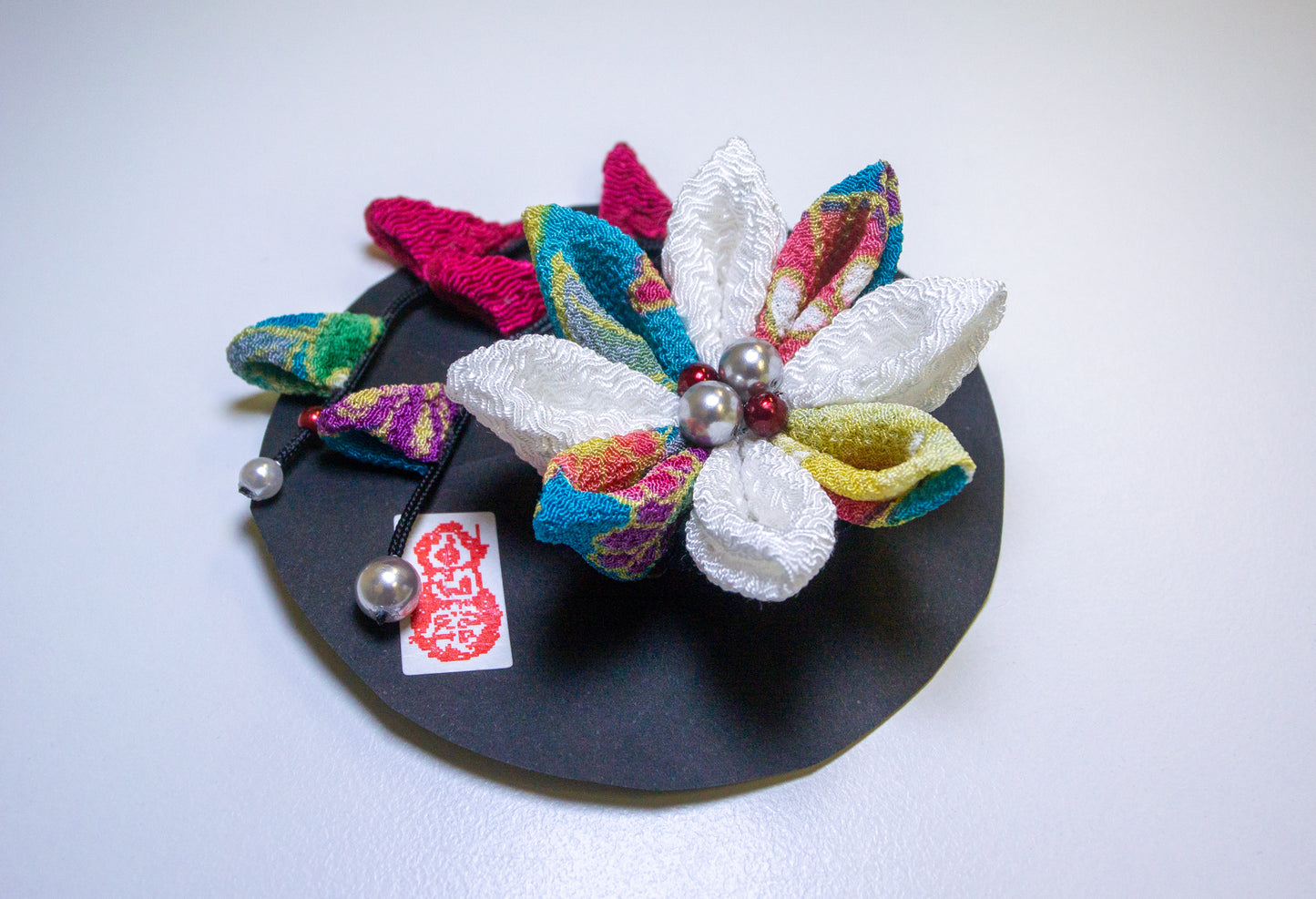 Accessoire pour Kimono, Fleur Pointue Tsumami-zaiku